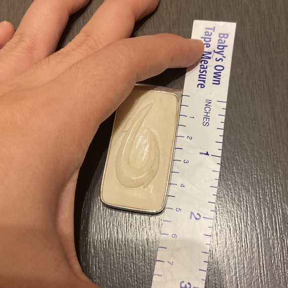 Ivory Fishhook Money Clip - Picture 5 of 7